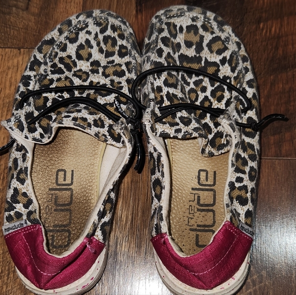 Girls Y1 Hey Dudes, Cheetah - Picture 2 of 5